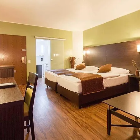Hotel Mondial Langenfeld (North Rhine-Westphalia)