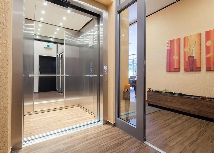 Mondial 4* Langenfeld (North Rhine-Westphalia)